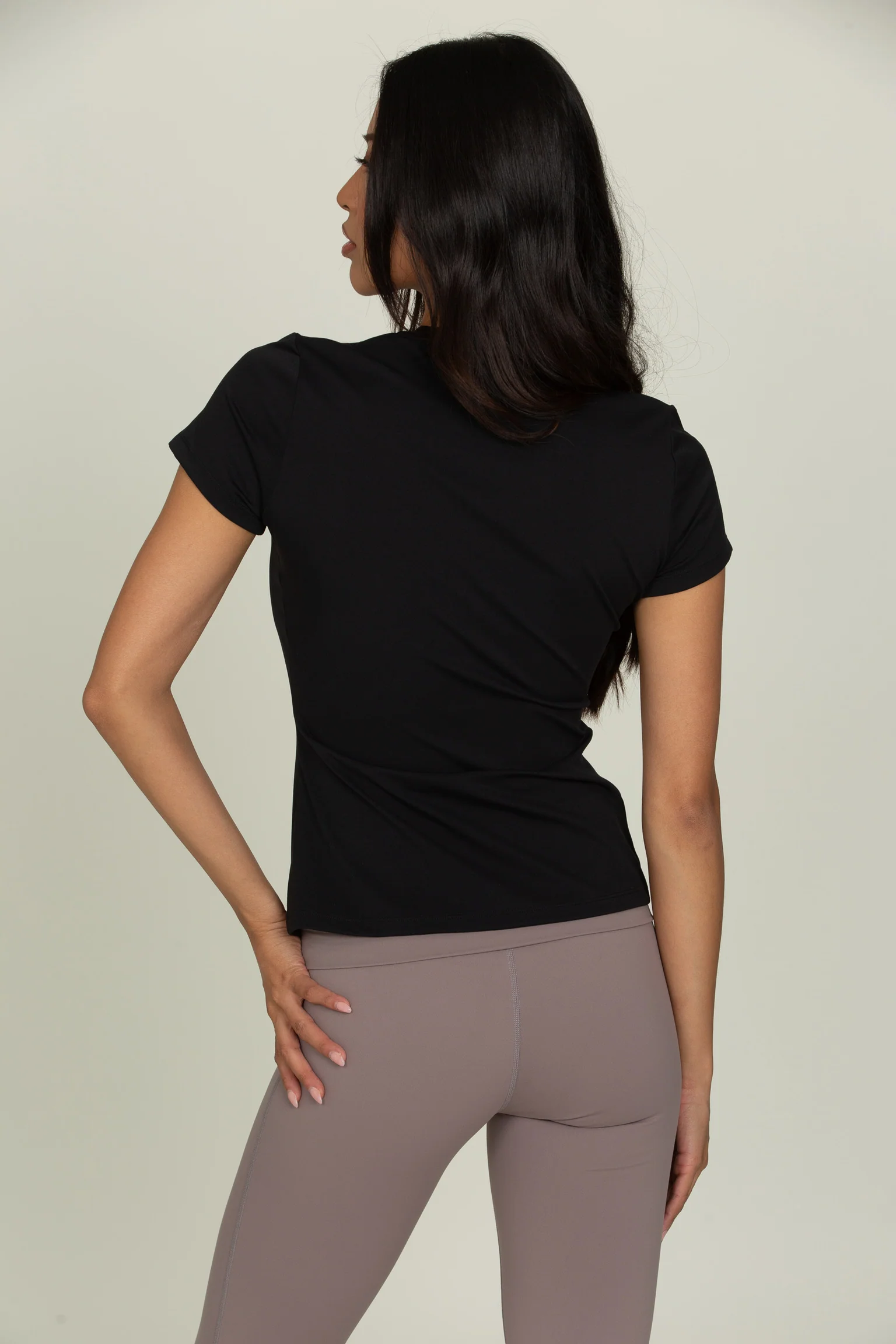 Black Essential Full Length Short Sleeve - Image 3