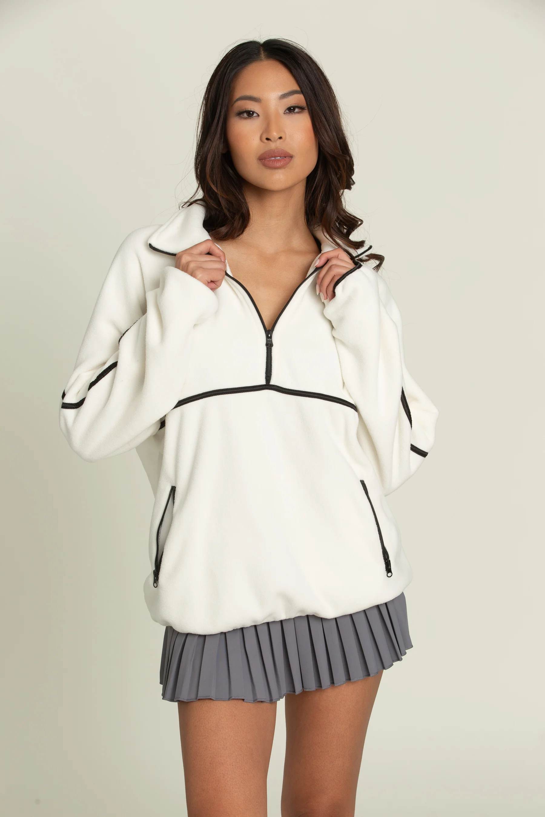 Ivory Minimalistic Half-Zip Pullover - Image 4
