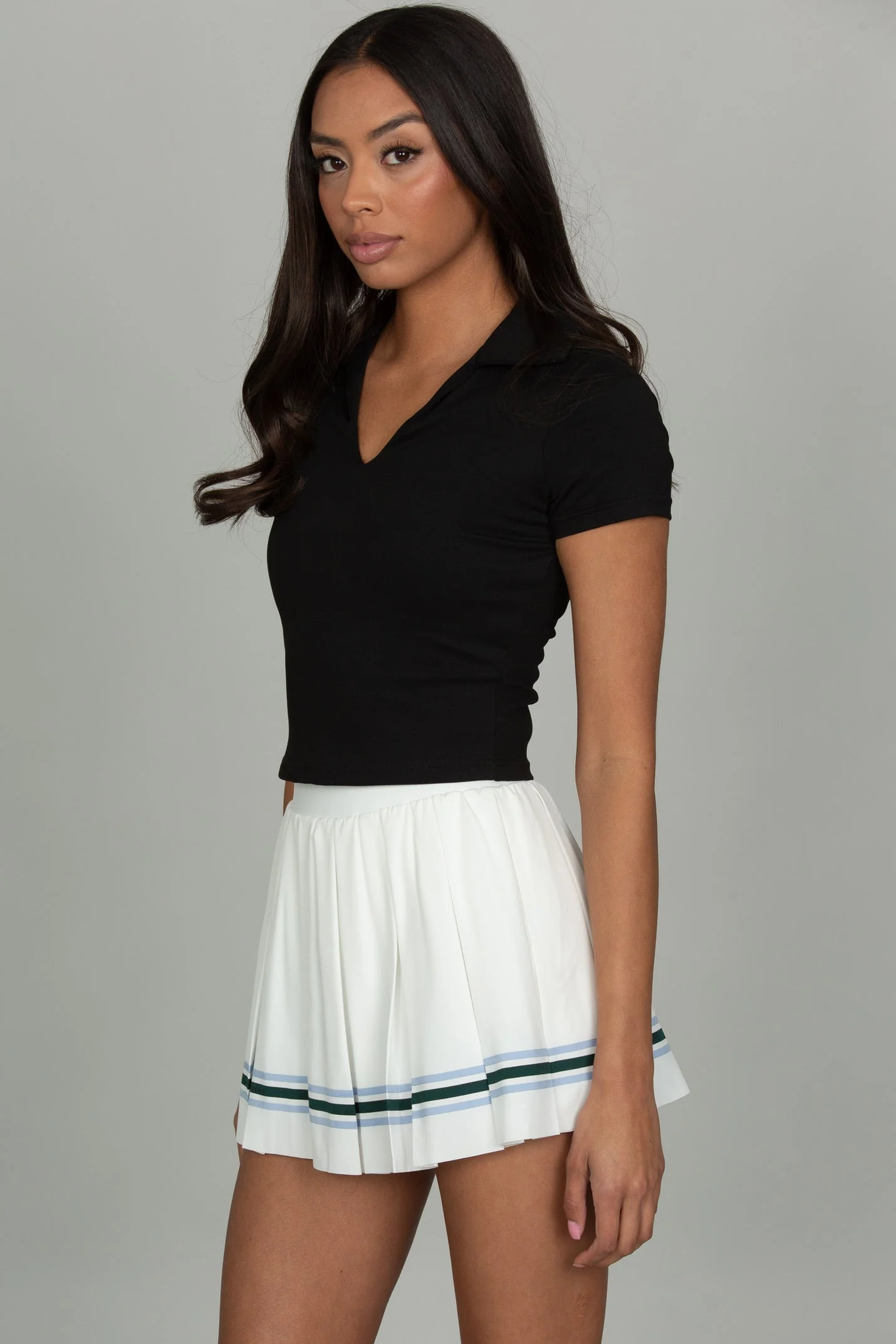 White Striped Mini Pleated Skirt - Image 4